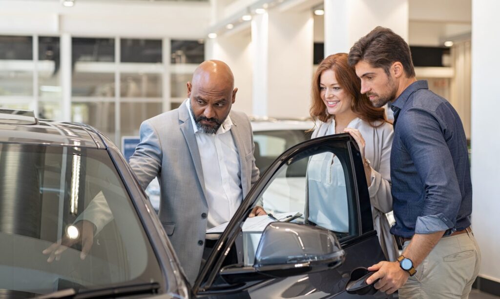 5 Things to Know About the GM Credit Card 3 Ways to Say No at a Car Dealership