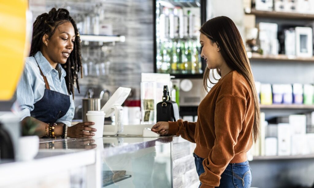 5 Things to Know About the Saks Credit Card